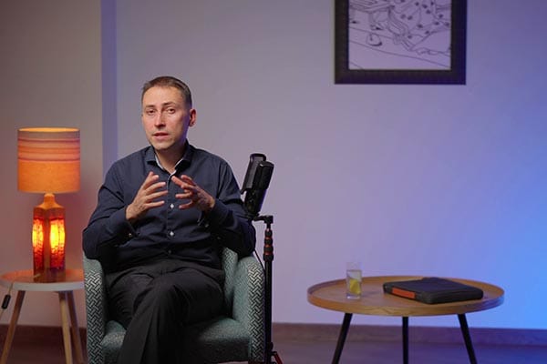 Innovation Tales | Customer Call